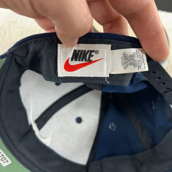 VINTAGE NIKE CENTER SWOOSH SNAPBACK HAT OSFA Y2K NAVY BLUE EMBROIDERED - Picture 7 of 8